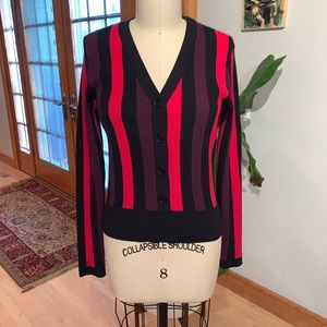 She stole the hat off the doorman of the Four Seasons.   In heels.   Twice.